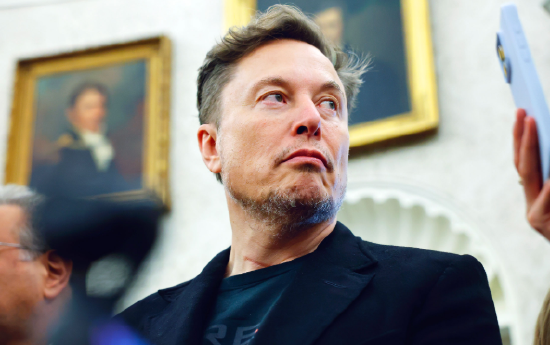 中证所 千金易得一帅难求 特斯拉授予马斯克300亿美元股票奖励